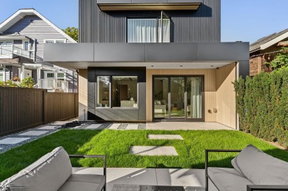 Photo 25 at 2 - 3036 W 14th Avenue, Kitsilano, Vancouver West