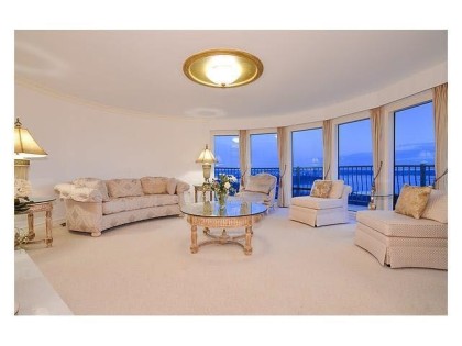 Photo 4 at 1359 Whitby Road, Chartwell, West Vancouver