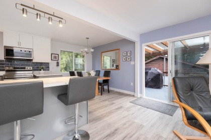 Photo 5 at 2644 Kilmarnock Crescent, Westlynn Terrace, North Vancouver