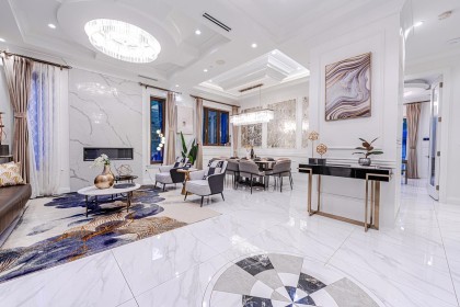 Photo 2 at 2867 W 44th Avenue, Kerrisdale, Vancouver West