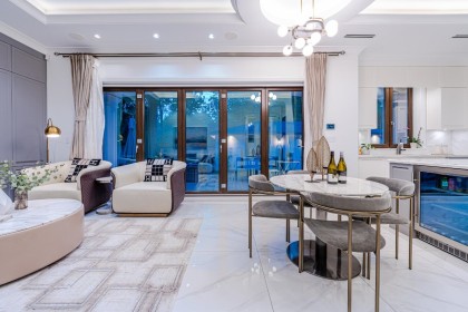 Photo 9 at 2867 W 44th Avenue, Kerrisdale, Vancouver West