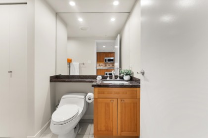 Photo 37 at 1053 Marinaside Crescent, Yaletown, Vancouver West