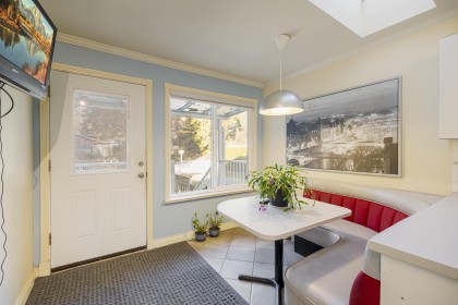 Photo 5 at 538 W 25th Street, Upper Lonsdale, North Vancouver