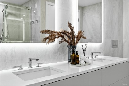 Photo 18 at 205 - 1331 Marine Drive, Ambleside, West Vancouver