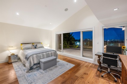 Photo 26 at 2449 Kings Avenue, Dundarave, West Vancouver