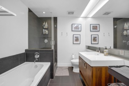 Photo 14 at 309 - 33 W Pender Street, Downtown VW, Vancouver West