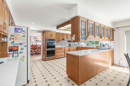 Photo 7 at 6668 Selkirk Street, South Granville, Vancouver West