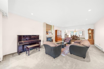 Photo 4 at 6668 Selkirk Street, South Granville, Vancouver West