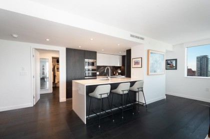 Photo 10 at 3206 - 1111 Richards Street, Downtown VW, Vancouver West