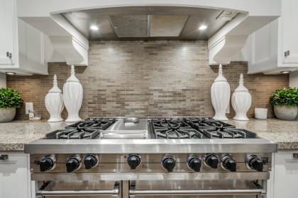 Photo 5 at 2312 Kings Avenue, Dundarave, West Vancouver