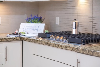 Photo 11 at 212 - 6333 Larkin Drive, University VW, Vancouver West