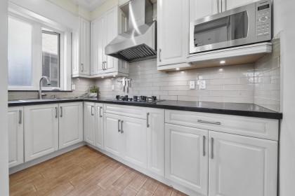 Photo 12 at 3339 W 27th Avenue, Dunbar, Vancouver West