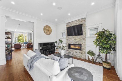 Photo 4 at 3339 W 27th Avenue, Dunbar, Vancouver West