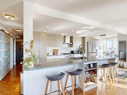 Photo 11 at 2706 - 1033 Marinaside Crescent, Yaletown, Vancouver West