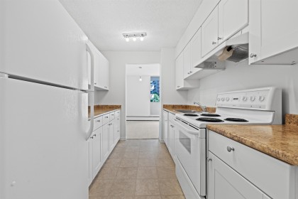 Photo 14 at 208 - 2024 Fullerton Avenue, Pemberton NV, North Vancouver
