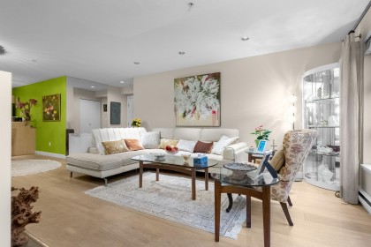 Photo 2 at 104 - 3750 Edgemont Boulevard, Edgemont, North Vancouver