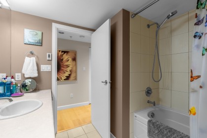 Photo 20 at 104 - 3750 Edgemont Boulevard, Edgemont, North Vancouver