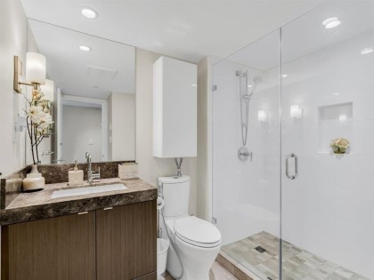 Photo 12 at 602 - 112 E 13th Street, Central Lonsdale, North Vancouver