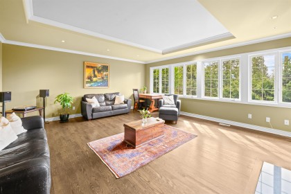 Photo 9 at 4622 Cove Cliff Road, Deep Cove, North Vancouver