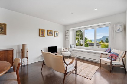 Photo 10 at 306 - 4463 W 10th Avenue, Point Grey, Vancouver West