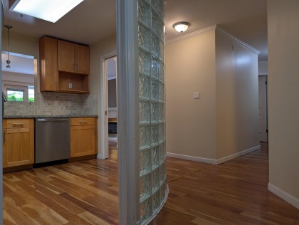 Photo 7 at 104 - 5880 Hampton Place, University VW, Vancouver West