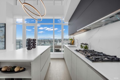 Photo 9 at 1001 - 8415 Granville Street, S.W. Marine, Vancouver West