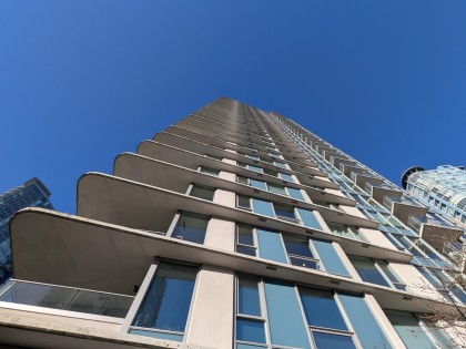 Photo 2 at 1006 - 188 Keefer Place, Downtown VW, Vancouver West