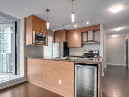 Photo 9 at 1006 - 188 Keefer Place, Downtown VW, Vancouver West