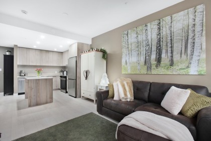 Photo 4 at 312 - 3596 Malsum Drive, Roche Point, North Vancouver