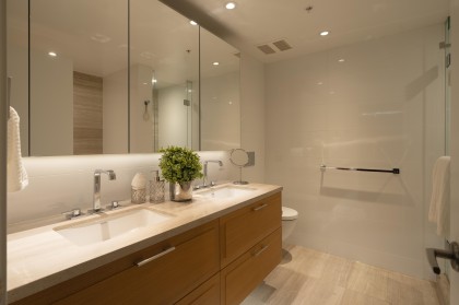 Photo 19 at 1577 W 57th Avenue, South Granville, Vancouver West