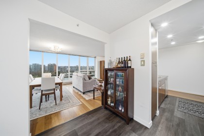 Photo 13 at 1106 - 980 Cooperage Way, Yaletown, Vancouver West