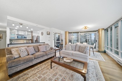 Photo 7 at 1106 - 980 Cooperage Way, Yaletown, Vancouver West