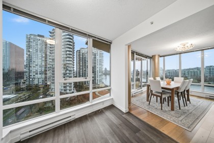 Photo 11 at 1106 - 980 Cooperage Way, Yaletown, Vancouver West