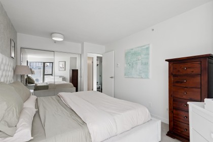 Photo 9 at 1502 - 1155 Homer Street, Yaletown, Vancouver West