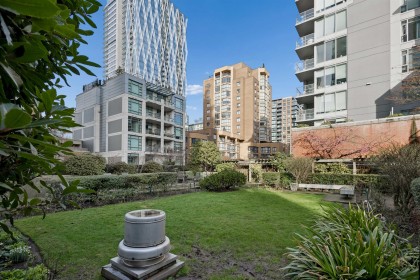 Photo 18 at 1502 - 1155 Homer Street, Yaletown, Vancouver West