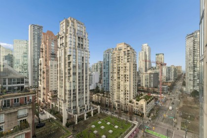 Photo 15 at 1502 - 1155 Homer Street, Yaletown, Vancouver West