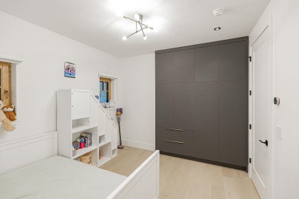 Photo 2 at 2051 W King Edward Avenue, Shaughnessy, Vancouver West