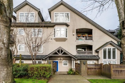 Photo 2 at 304 - 1989 W 1st Avenue, Kitsilano, Vancouver West