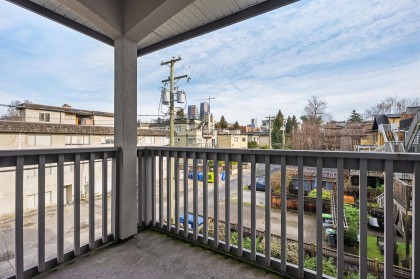 Photo 22 at 304 - 1989 W 1st Avenue, Kitsilano, Vancouver West