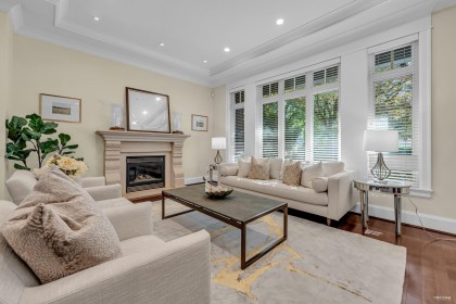 Photo 4 at 2069 W 28th Avenue, Quilchena, Vancouver West