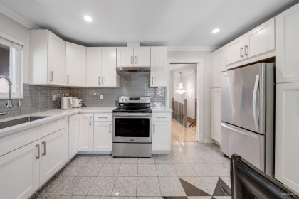 Photo 6 at 7531 Oak Street, South Granville, Vancouver West