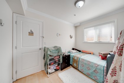 Photo 17 at 7531 Oak Street, South Granville, Vancouver West