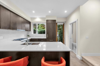 Photo 17 at 6098 Oak Street, Oakridge VW, Vancouver West