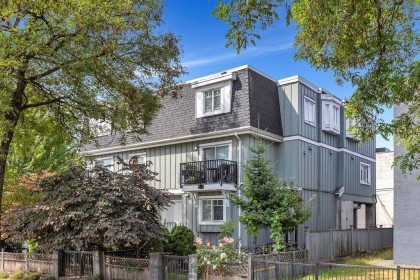 Photo 1 at 8787 Oak Street, Marpole, Vancouver West
