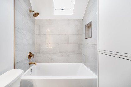 Photo 9 at 1407 Pendrell Street, West End VW, Vancouver West