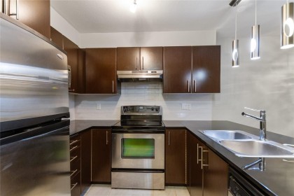 Photo 8 at 310 - 1633 Mackay Avenue, Pemberton NV, North Vancouver