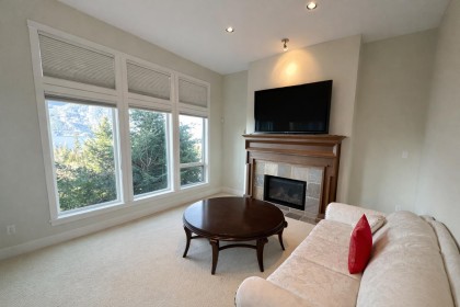 Photo 6 at 700 Ocean Crest Drive, Furry Creek, West Vancouver