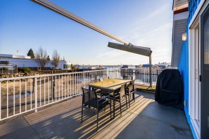 Photo 27 at JNW04 - 415 Esplanade W, Lower Lonsdale, North Vancouver