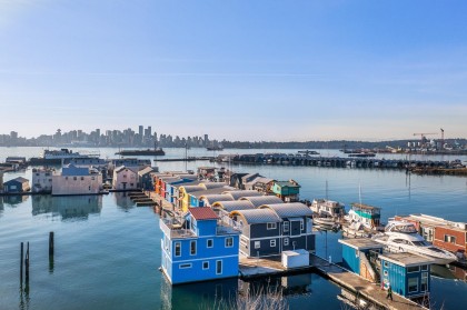 Photo 1 at JNW04 - 415 Esplanade W, Lower Lonsdale, North Vancouver