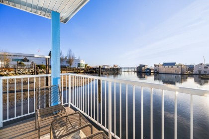 Photo 9 at JNW04 - 415 Esplanade W, Lower Lonsdale, North Vancouver